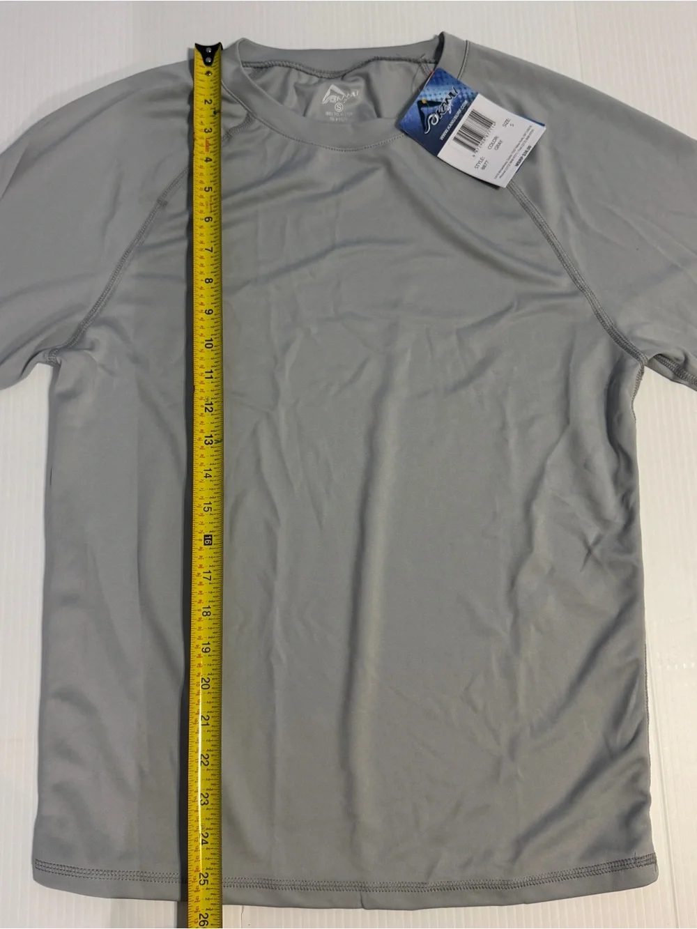 NWT Kanu Surf Gray Long Sleeve Rash Guard Top S UPF 50 Athletic Swim Beach